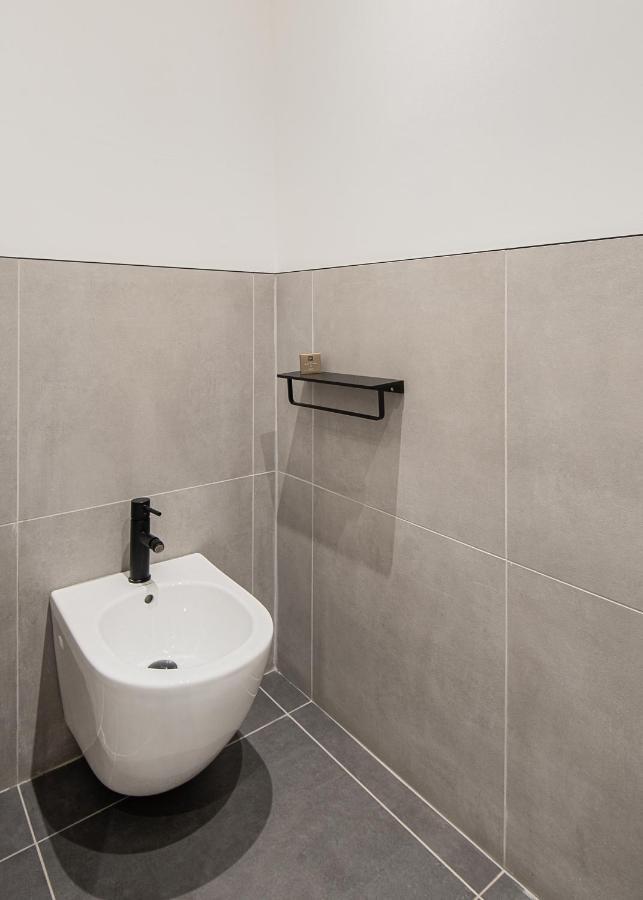 Ehthele Private Suites Лондон Екстериор снимка