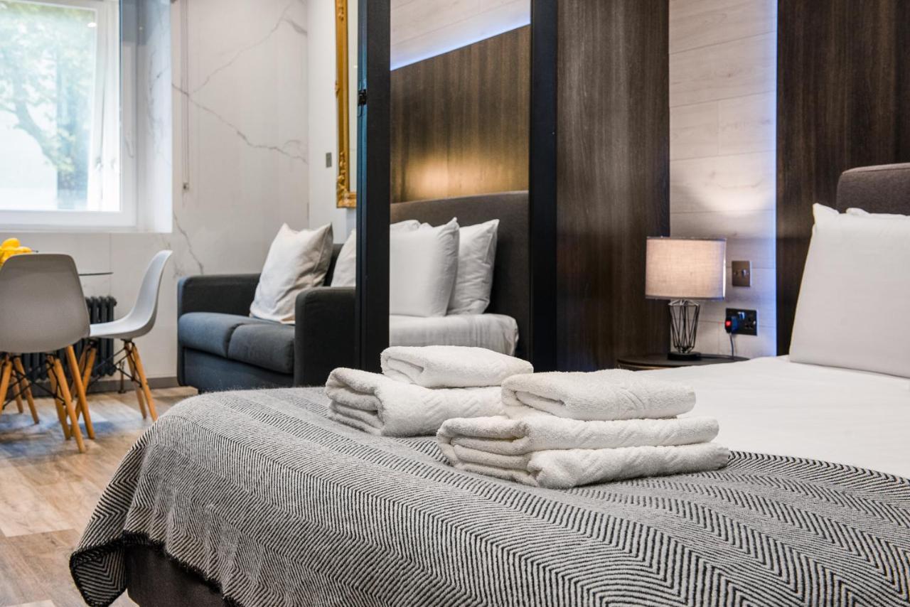 Ehthele Private Suites Лондон Екстериор снимка