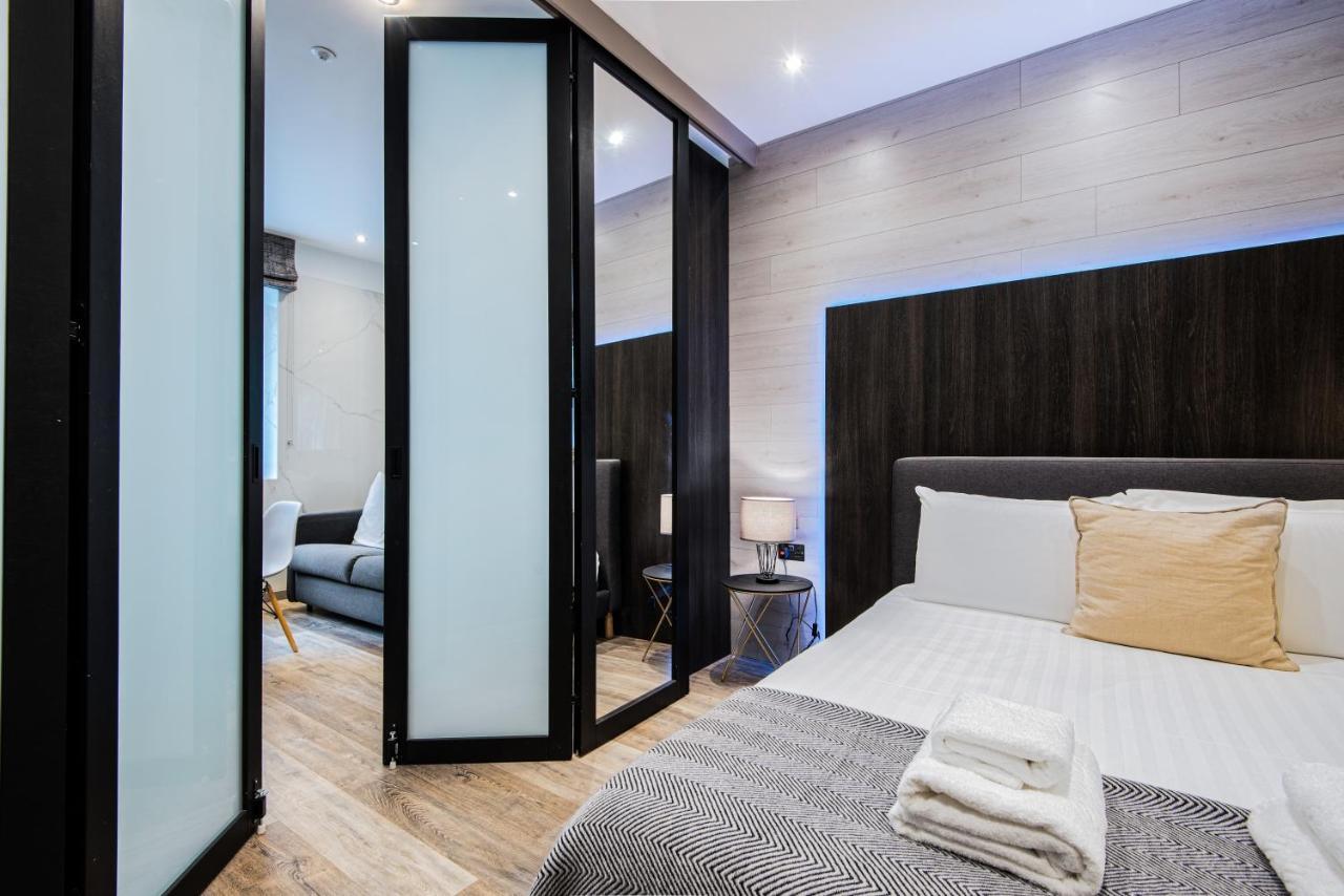 Ehthele Private Suites Лондон Екстериор снимка